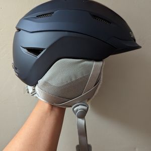 Smith Liberty Women's Ski/Snowboard Helmet with MIPS